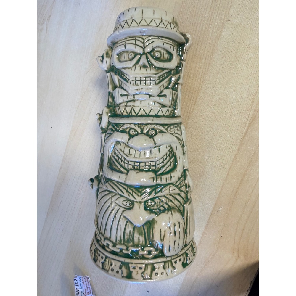 Disney Trader Sams Haunted Mansion Hitchhiking Ghosts Tiki Mug Green Edition